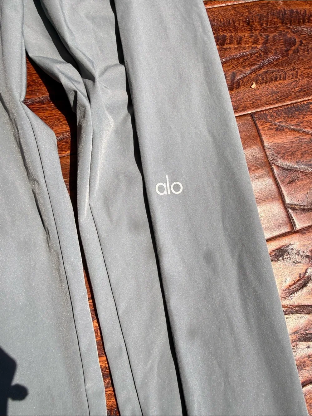ALO Yoga Men's Light Gray Athletic pants